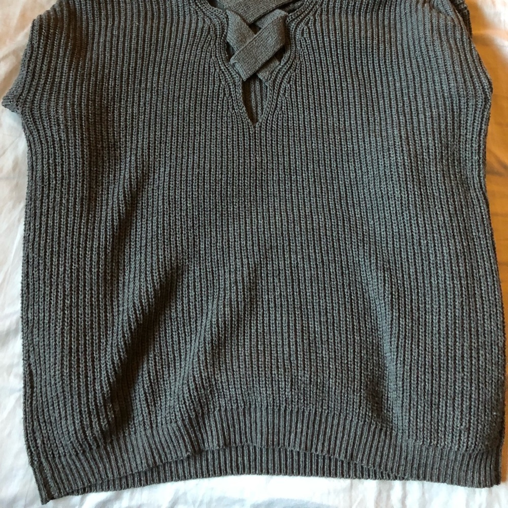 Distressed Gray Sweater - Picture 6 of 8